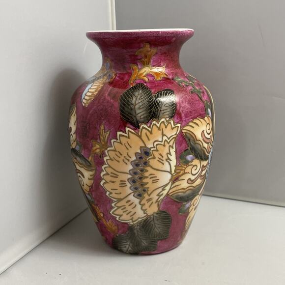 Vintage China Hand Painted Vase Flowers And Butterflies With Gold Accents - Picture 3 of 9